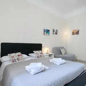 Appartamento Garibaldi Isola Italia